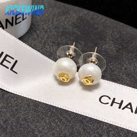 Chanel Platinum Fashion Earrings