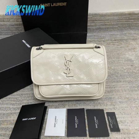 Saint Lauren Niki Baby Leather Shoulder Bag In Crema Soft