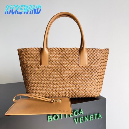 Bottega Veneta Medium Cabat