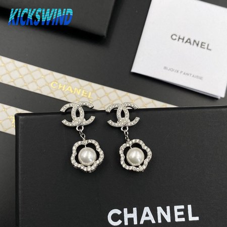 Chanel Pearl Silver Earrings