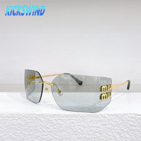 Miu Miu Virtual Try-On Runway Sunglasses