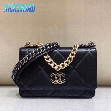 Chanel 19 Clutch With Chain