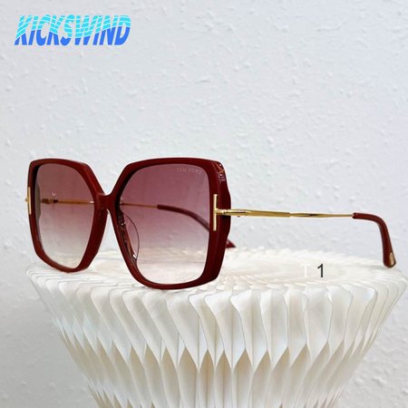 Tom Ford Joanna TF1039 69Z