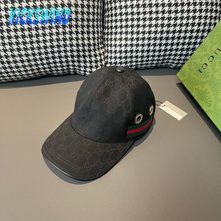 Gucci Baseball Cap GG Canvas Beige