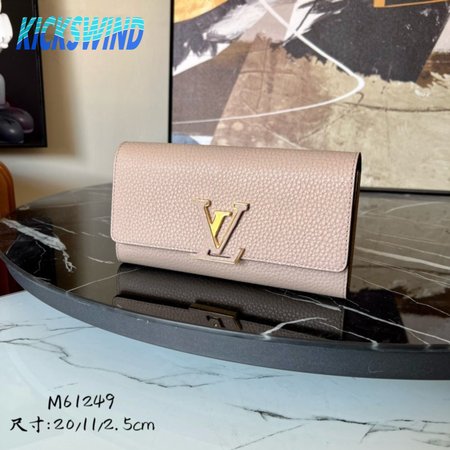 Capucines Wallet M61249