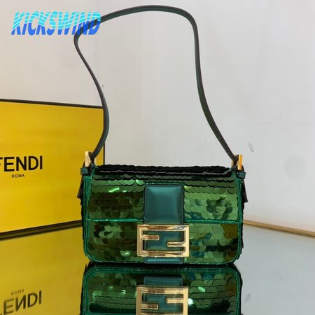 Fendi Baguette