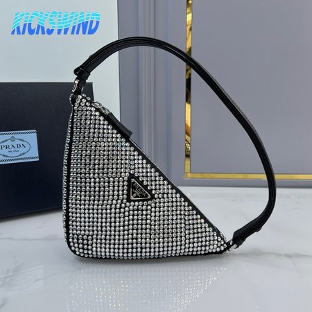 Prada Triangle 1NQ044