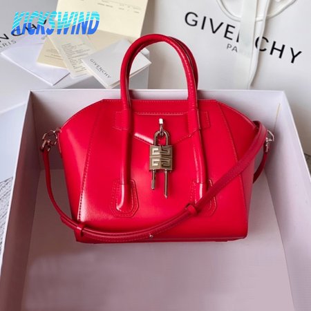 Givenchy Antigona BB50J0B1M5-600